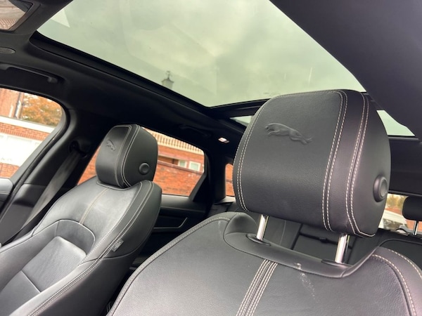 Used Jaguar F-Pace 2022 for sale - 76312910: Photo 14