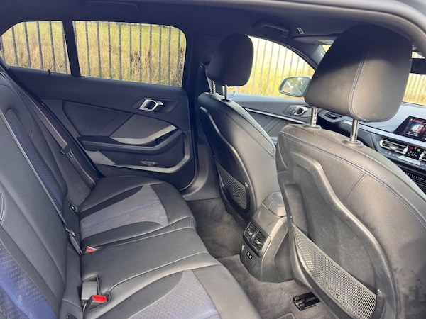 Used BMW 1 Series 2024 for sale - 76057026: Photo 13