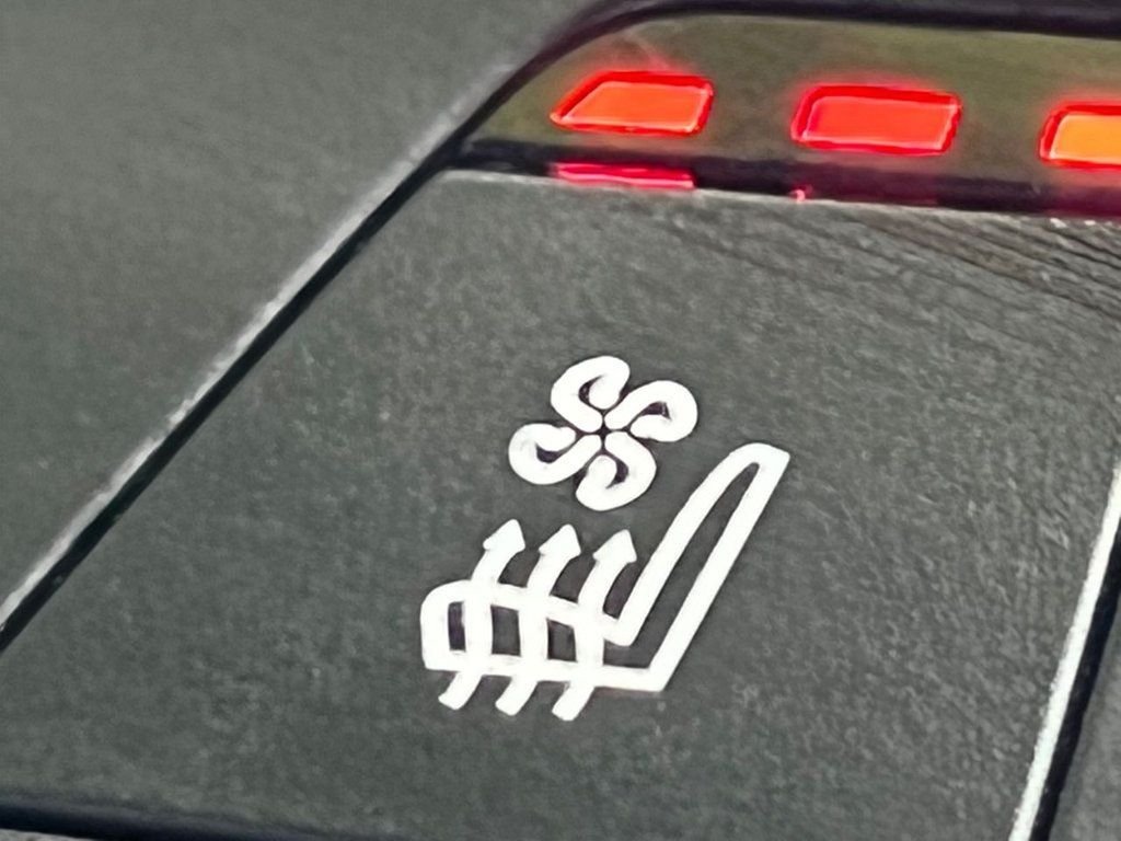 Used BMW x6 M 2020 for sale - 76416994: Photo 32