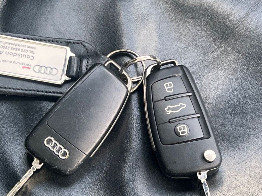 Used Audi Q7 2015 for sale - 76631946: Photo 33