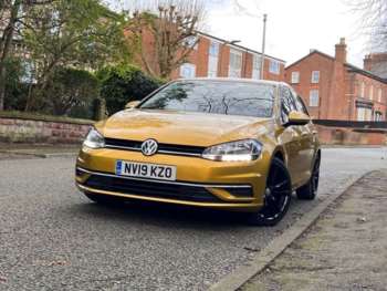 Used Volkswagen Golf 2019 for sale - 74708961: Photo