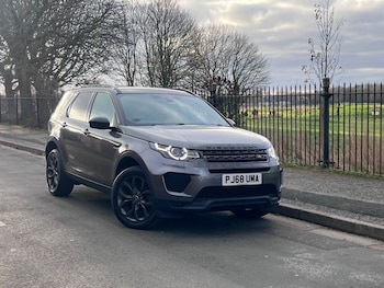 Used Land Rover Discovery Sport 2018 for sale - 78874646: Photo