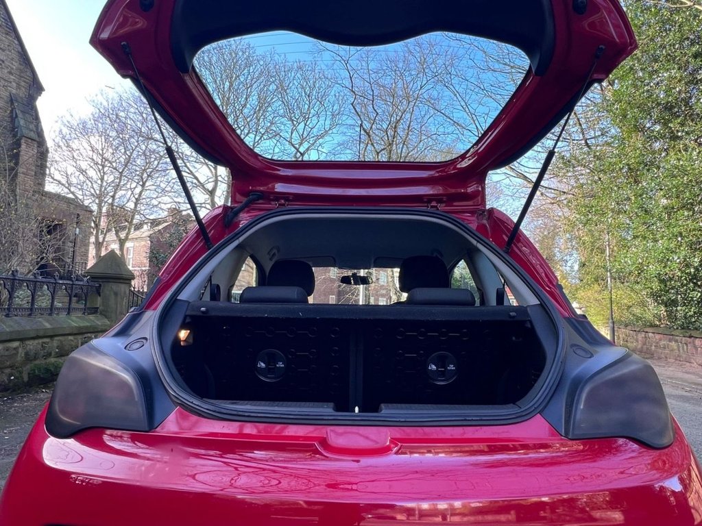 Used Vauxhall ADAM 2015 for sale - 77835421: Photo 14