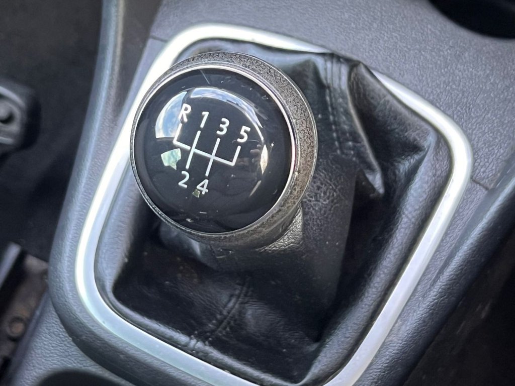 Used Volkswagen Polo 2012 for sale - 76356169: Photo 17