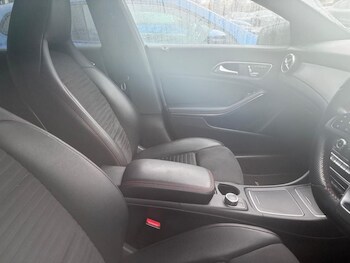 Used Mercedes-Benz CLA 2017 for sale - 77250573: Photo