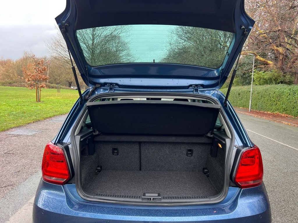 Used Volkswagen Polo 2017 for sale - 76867910: Photo 14