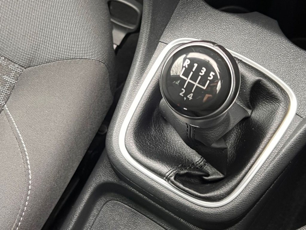 Used Volkswagen Polo 2017 for sale - 76867910: Photo 19