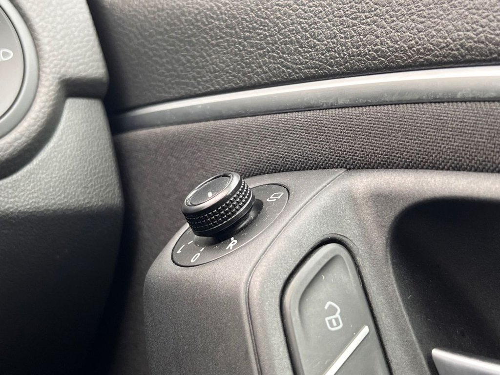 Used Volkswagen Polo 2017 for sale - 76867910: Photo 27