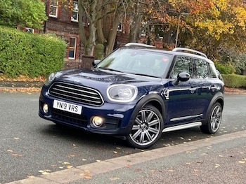 Used MINI Countryman 2019 for sale - 76453970: Photo