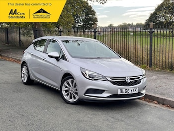 Vauxhall - Astra