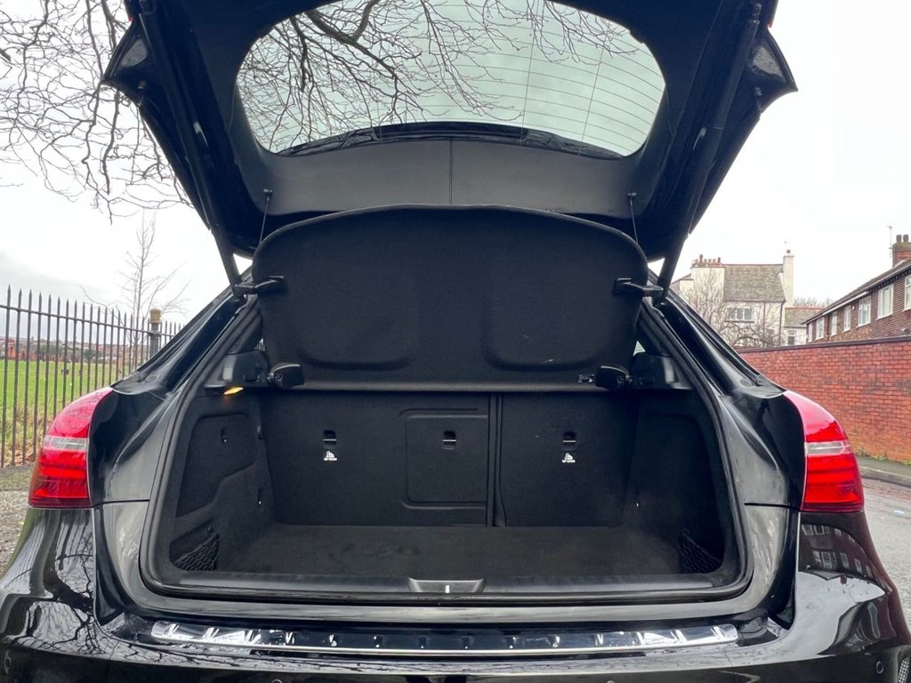 Used Mercedes-Benz GLA 2020 for sale - 77319670: Photo 14