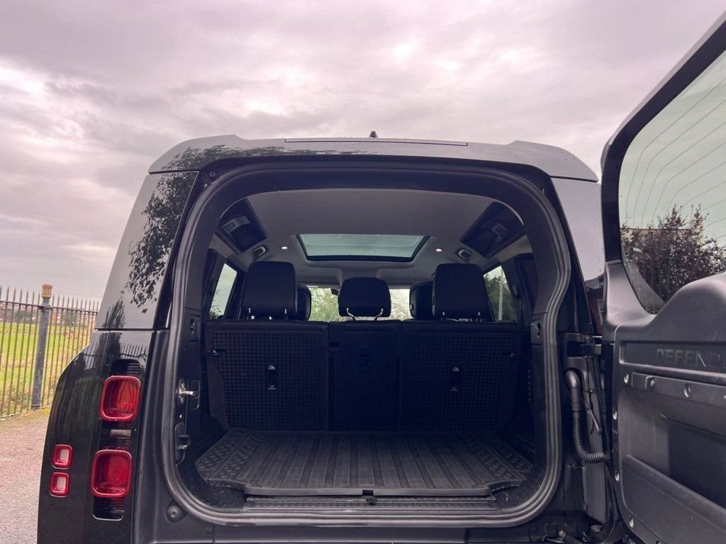 Used Land Rover Defender 2020 for sale - 77096736: Photo 14