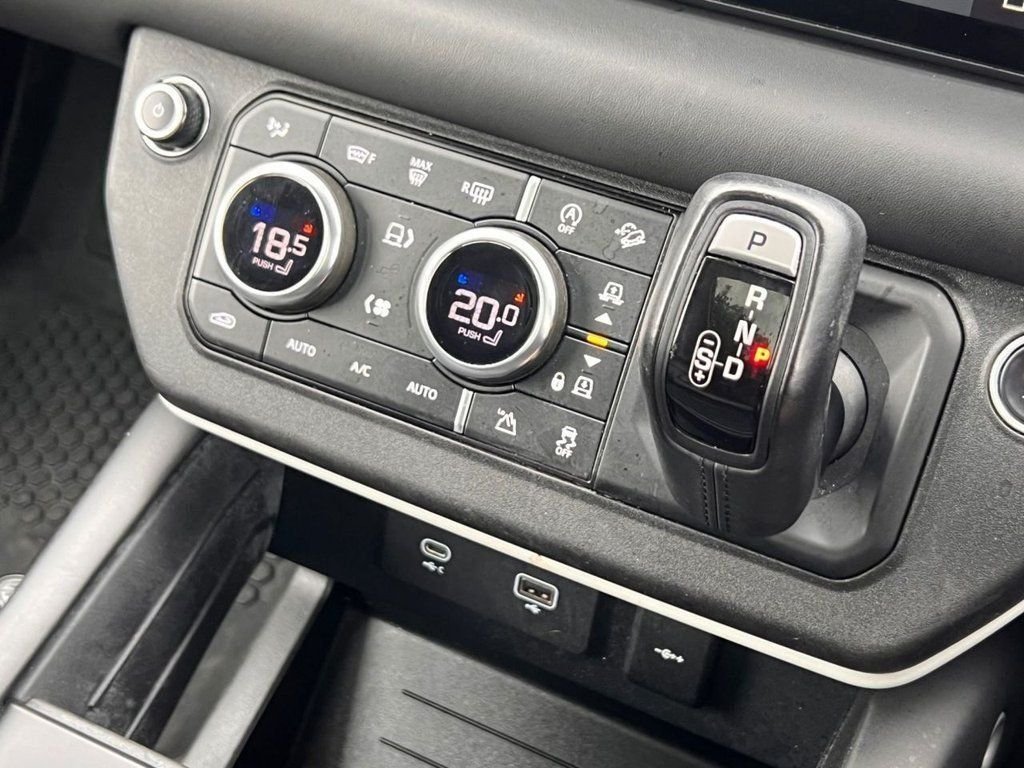 Used Land Rover Defender 2020 for sale - 77096736: Photo 22