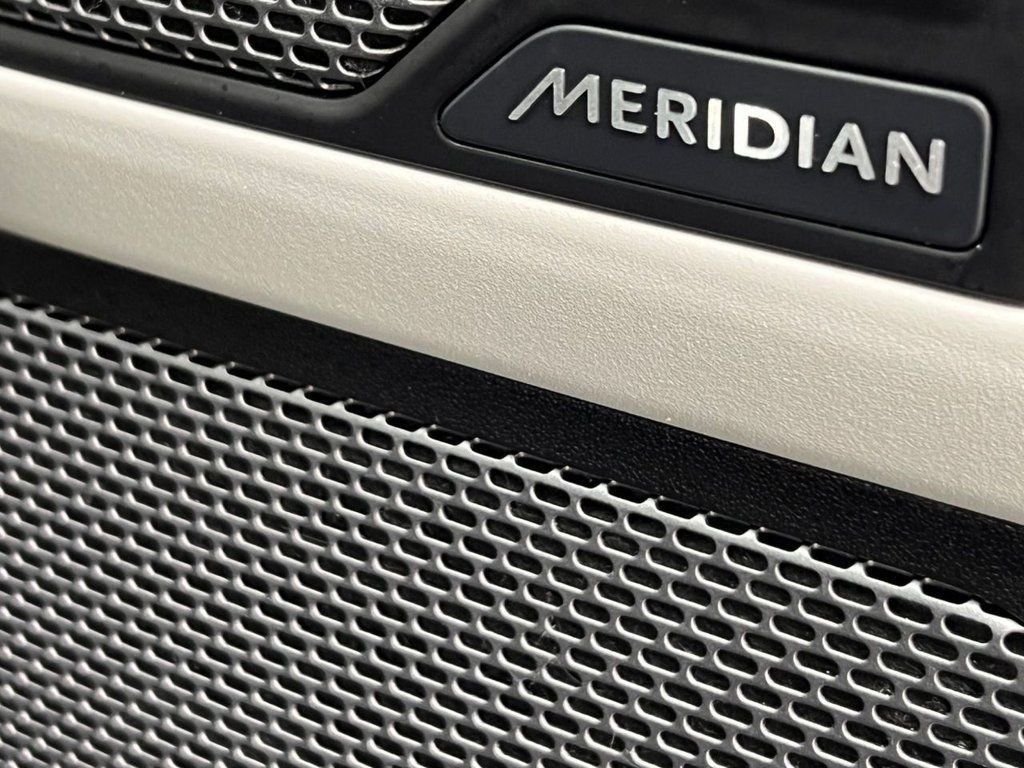 Used Land Rover Defender 2020 for sale - 77096736: Photo 26