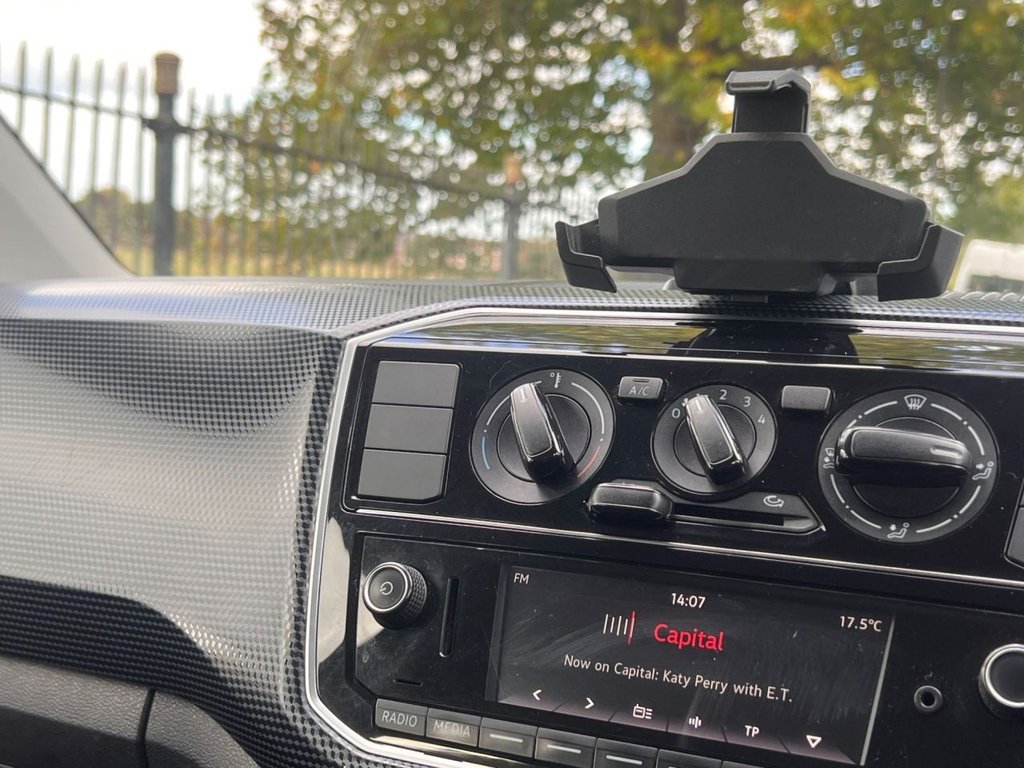 Used Volkswagen up! 2017 for sale - 76118937: Photo 16