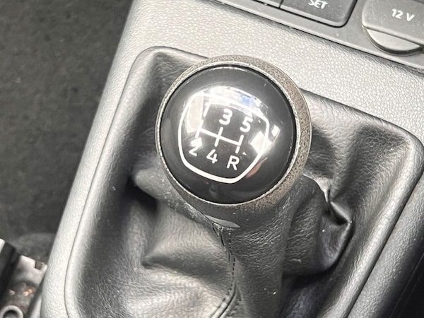 Used Volkswagen up! 2017 for sale - 76118937: Photo 17