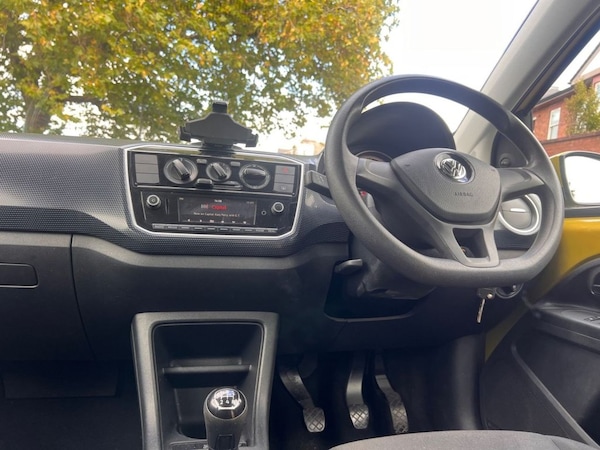 Used Volkswagen up! 2017 for sale - 76118937: Photo 18
