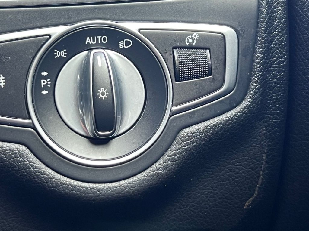 Used Mercedes-Benz C Class 2019 for sale - 78016820: Photo 30