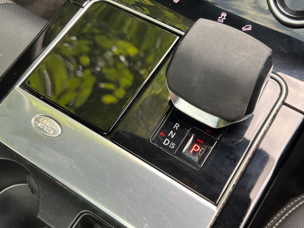 Used Land Rover Range Rover Velar 2021 for sale - 76631985: Photo 23