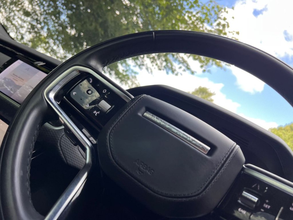 Used Land Rover Range Rover Velar 2021 for sale - 76631985: Photo 33