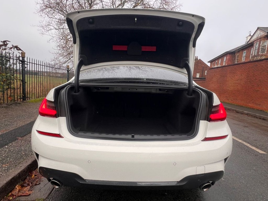 Used BMW 3 Series 2021 for sale - 76642185: Photo 13