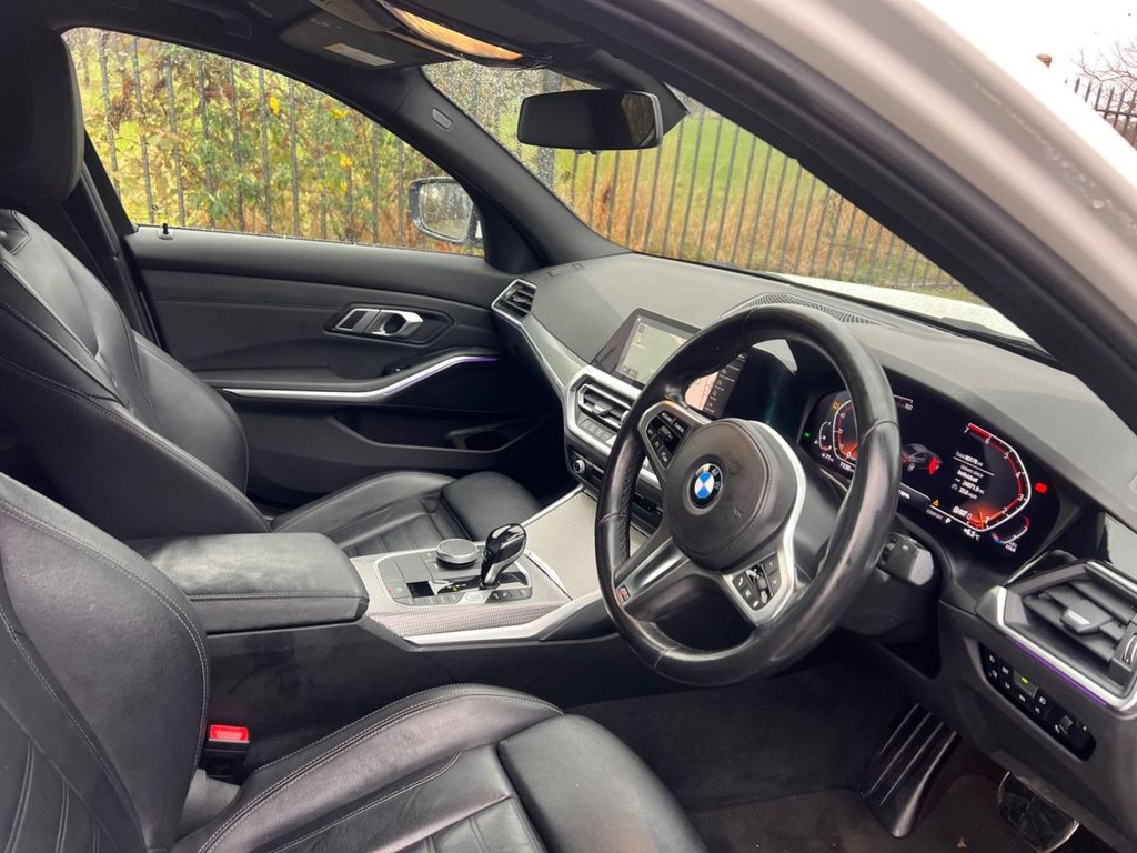 Used BMW 3 Series 2021 for sale - 76642185: Photo 2