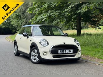 Used MINI Hatch 2019 for sale - 79628847: Photo