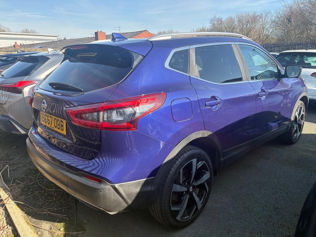 Used Nissan Qashqai 2017 for sale - 77936174: Photo 3