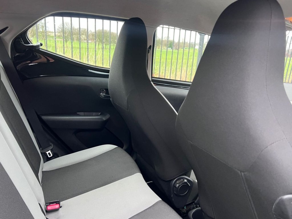 Used Toyota AYGO 2017 for sale - 77288462: Photo 13