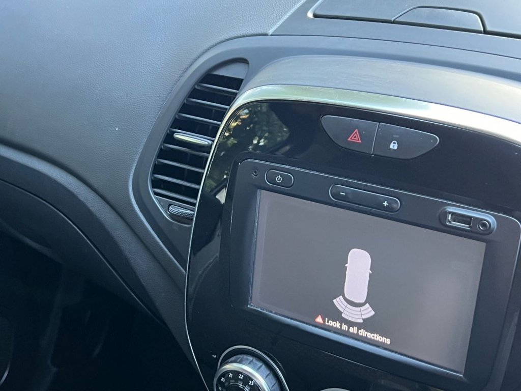 Used Renault Captur 2018 for sale - 76642100: Photo 18