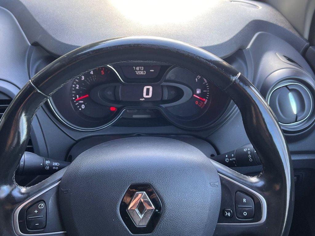 Used Renault Captur 2018 for sale - 76642100: Photo 19