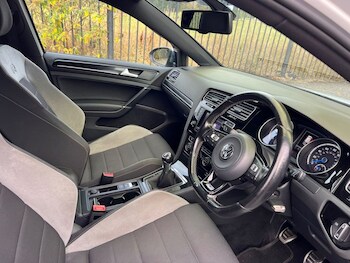 Used Volkswagen Golf 2015 for sale - 75865151: Photo