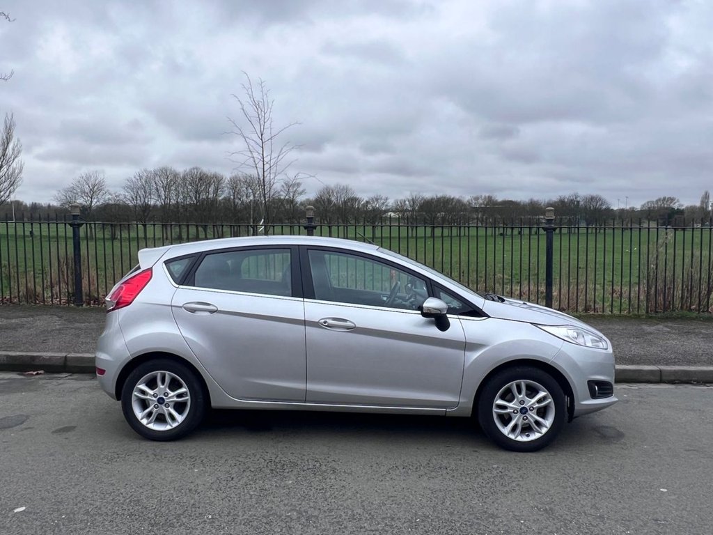 Used Ford Fiesta 2015 for sale - 77697928: Photo 5
