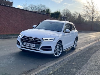 Used Audi Q5 2018 for sale - 77048917: Photo