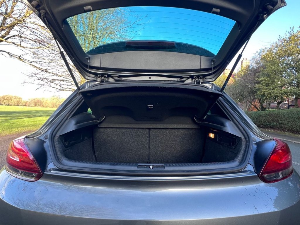 Used Volkswagen Scirocco 2014 for sale - 77890780: Photo 15