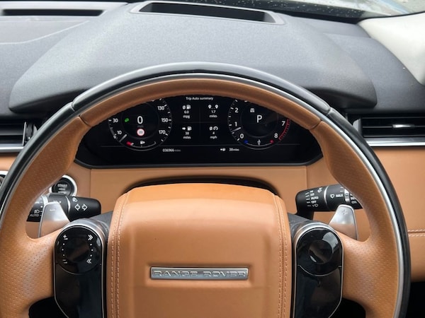 Used Land Rover Range Rover Velar 2017 for sale - 73702677: Photo 38