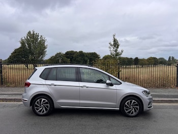 Used Volkswagen Golf SV 2020 for sale - 75642868: Photo