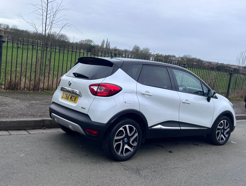 Used Renault Captur 2016 for sale - 77642853: Photo 6