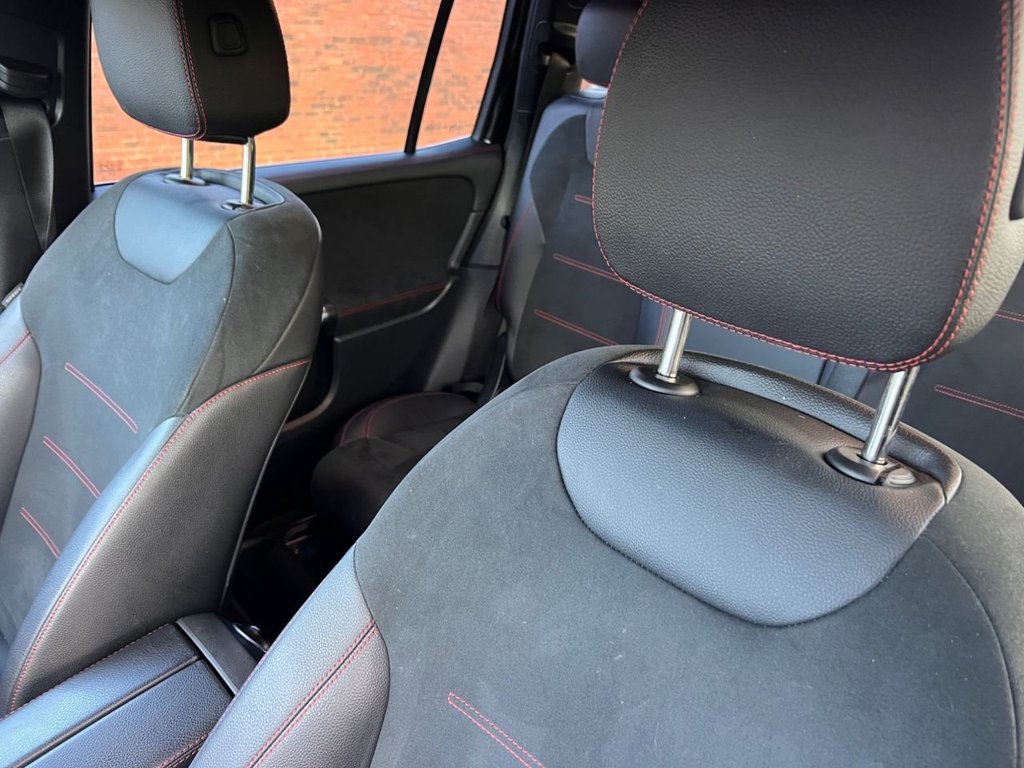 Used Mercedes-Benz GLB 2022 for sale - 76395691: Photo 11