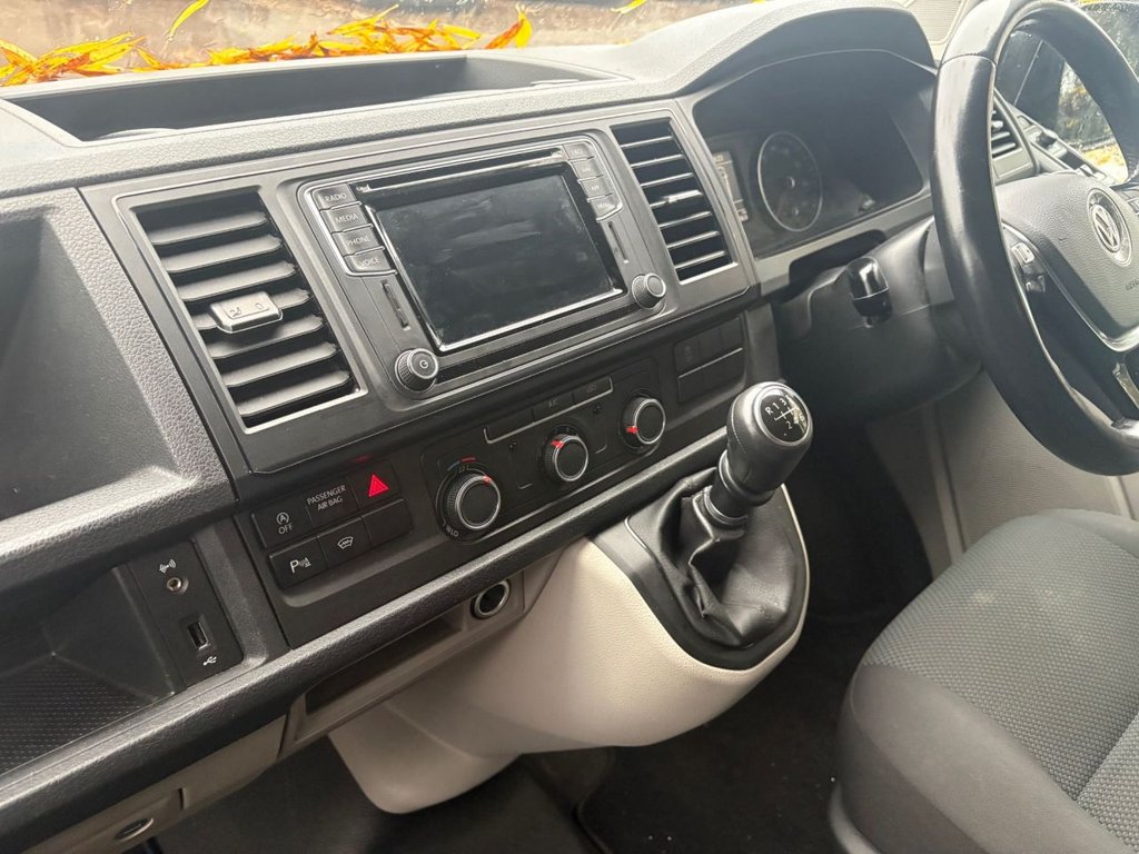 Used Volkswagen Transporter 2019 for sale - 76934551: Photo 4