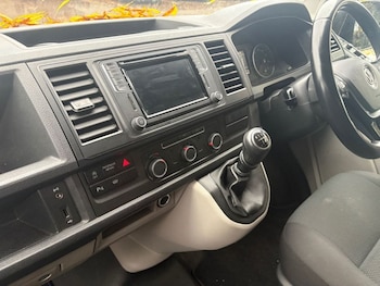 Used Volkswagen Transporter 2019 for sale - 76934551: Photo