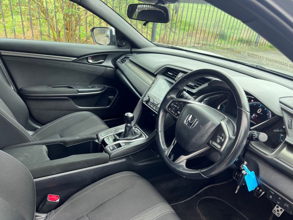 Used Honda Civic 2019 for sale - 77779923: Photo 2