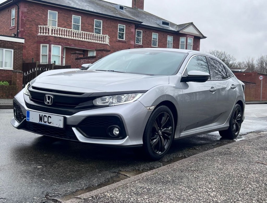 Used Honda Civic 2019 for sale - 77779923: Photo 3