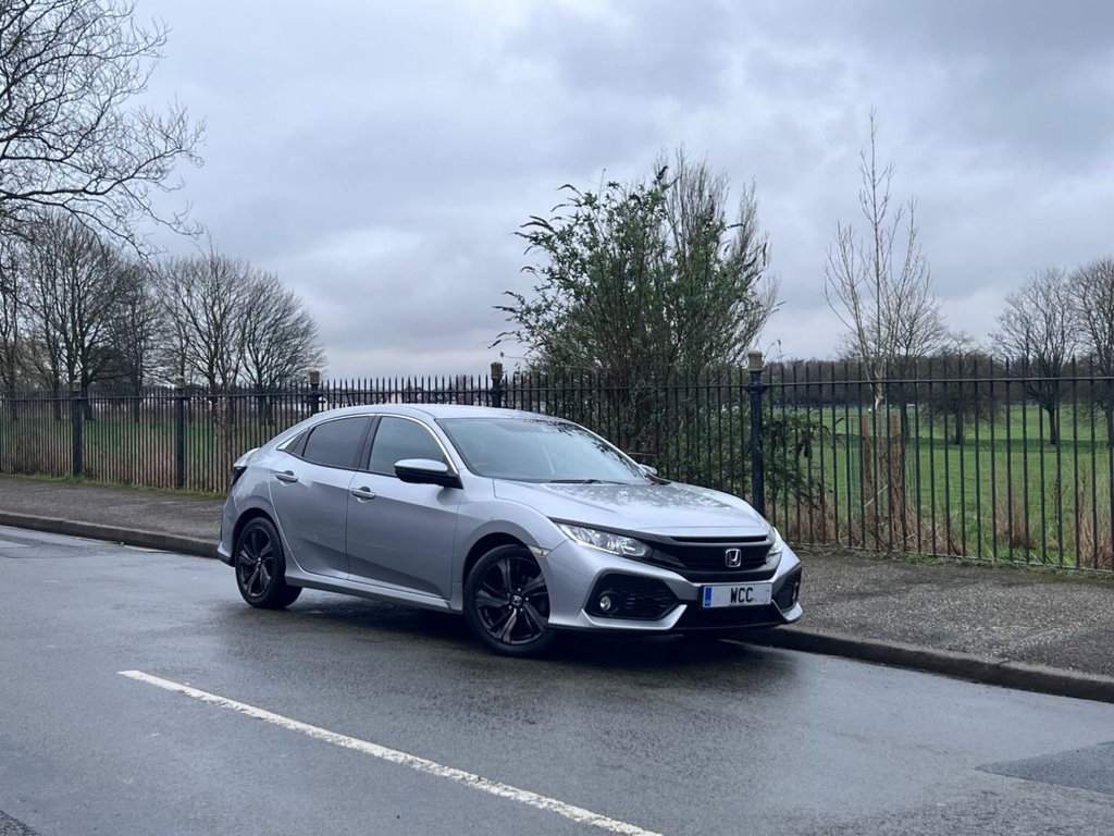 Used Honda Civic 2019 for sale - 77779923: Photo 4