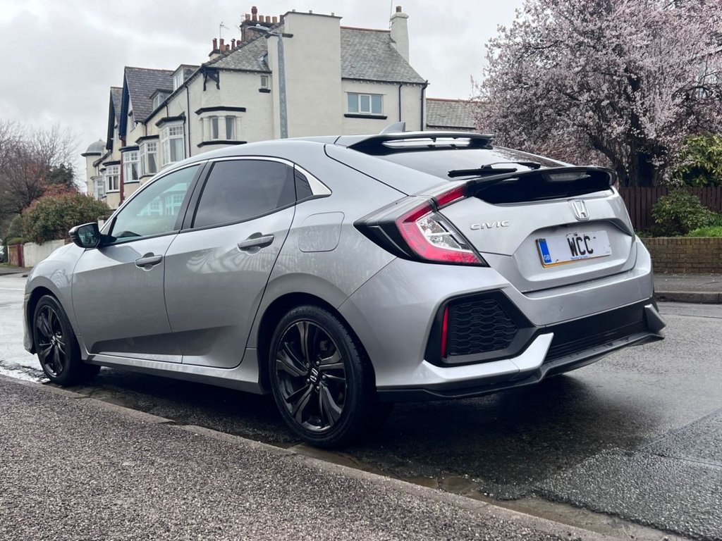 Used Honda Civic 2019 for sale - 77779923: Photo 8