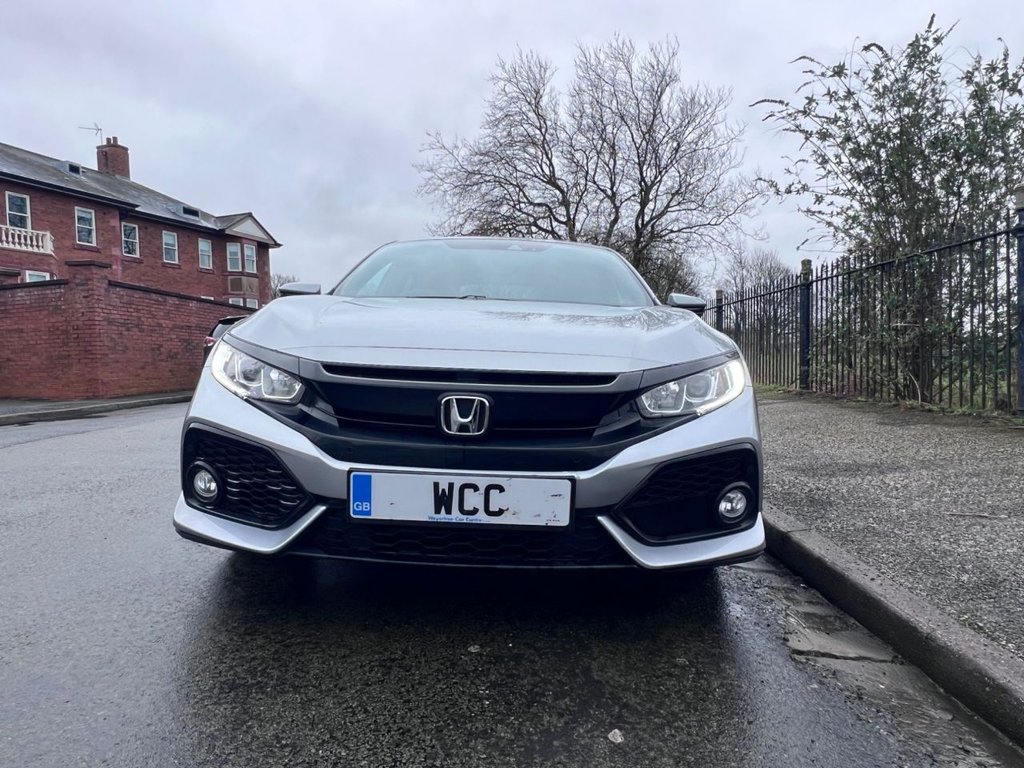 Used Honda Civic 2019 for sale - 77779923: Photo 9
