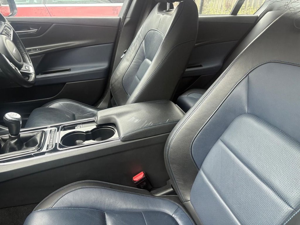 Used Jaguar XE 2016 for sale - 78082256: Photo 5