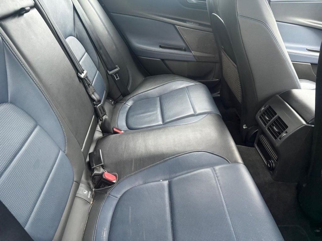 Used Jaguar XE 2016 for sale - 78082256: Photo 6