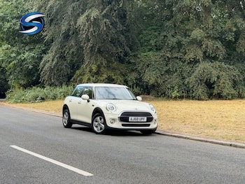 Used MINI Hatch 2019 for sale - 79628855: Photo