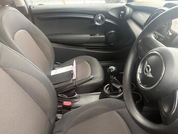 Used MINI Hatch 2018 for sale - 78271896: Photo